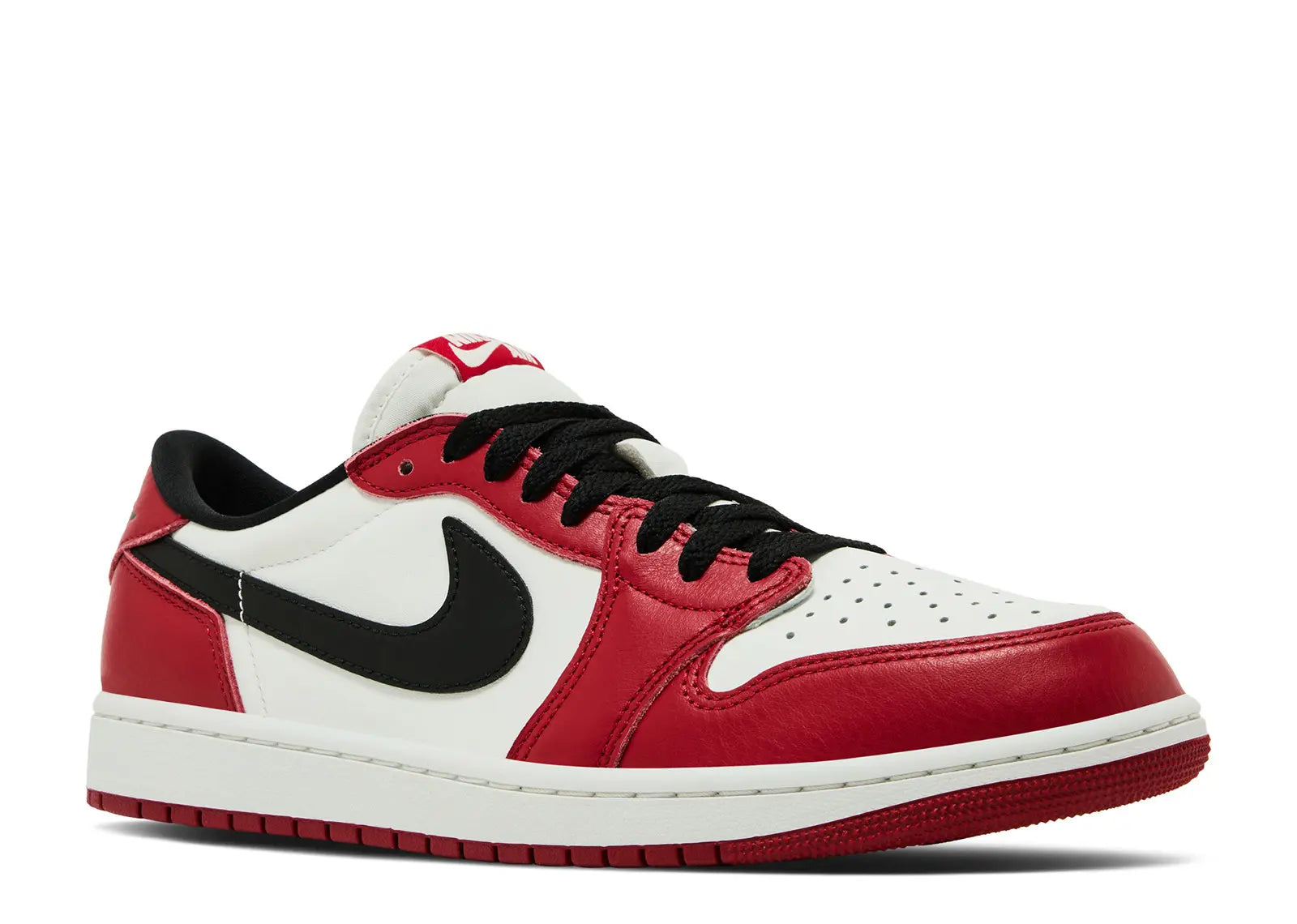 Jordan 1 Retro Low OG ‘Chicago’ (2025)