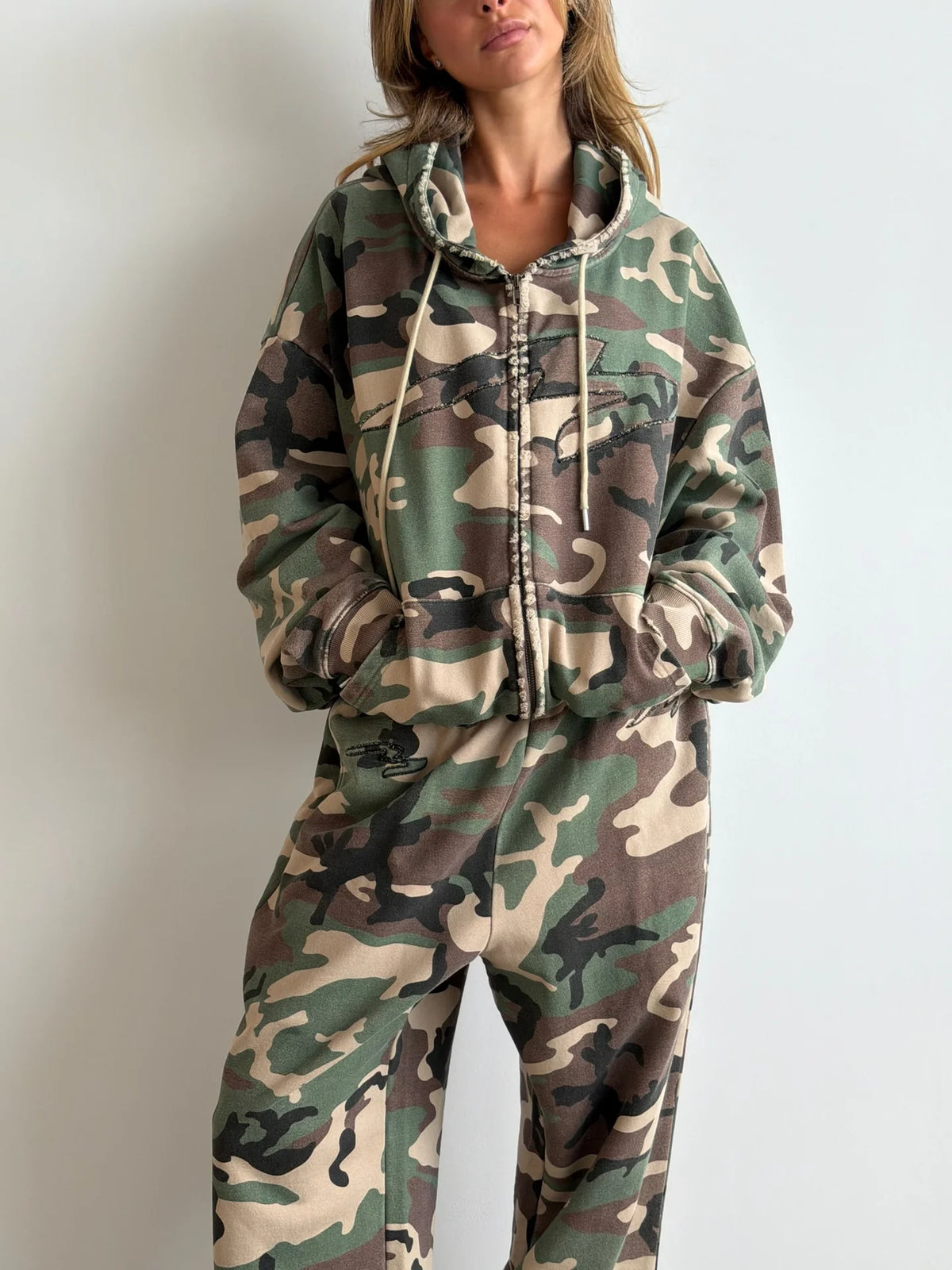 French Terry Joggers - Woodland Camo